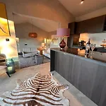 Poolvilla Oliviera