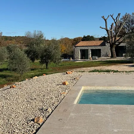 Oliviera Villa *